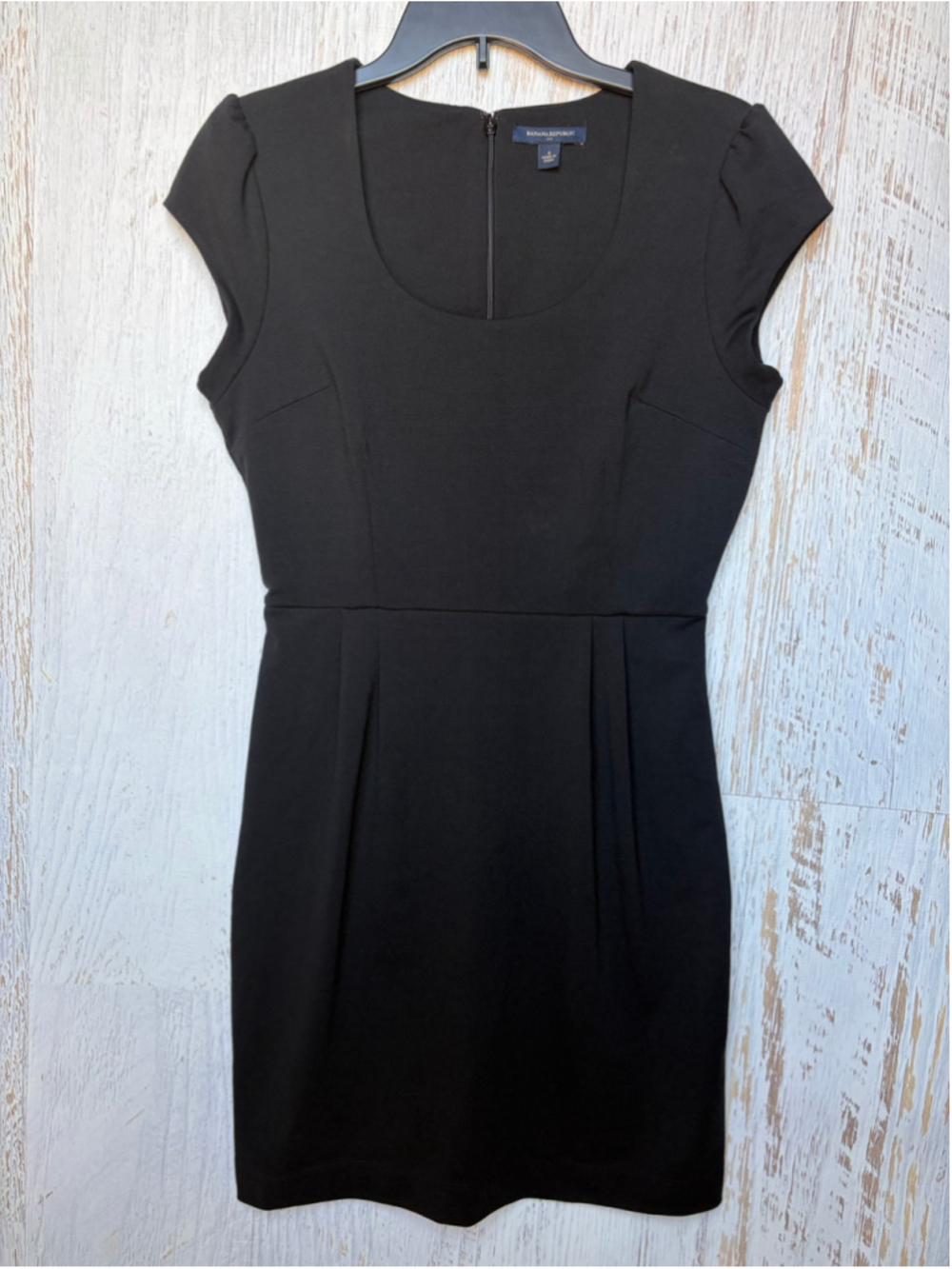 Women's Banana Republic Black Dress Size 6